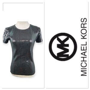 🆕 Michael Kors short sleeve black top with zipper on shoulder size small